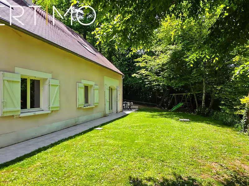 Maison, 242 m²