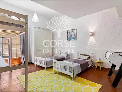 Maison, 206 m²