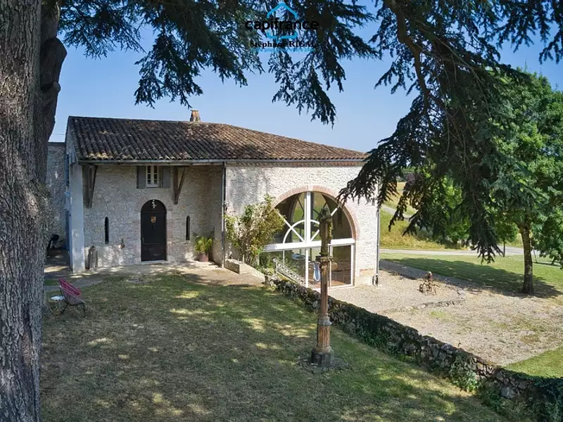 Maison, 210 m²