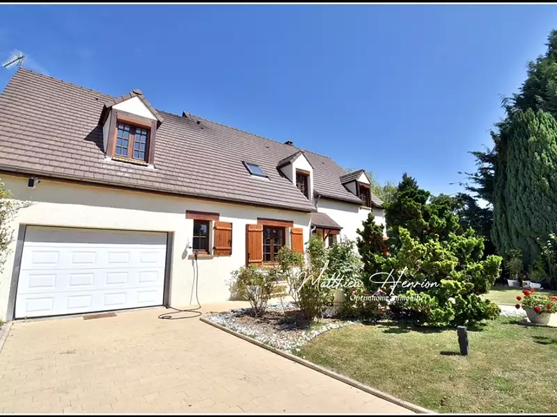 Maison, 185 m²