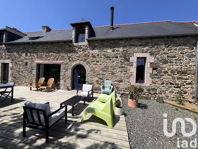 Maison, 167 m²