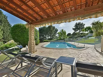 Maison, 199 m²