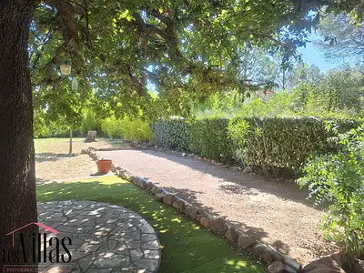 Maison, 225 m²