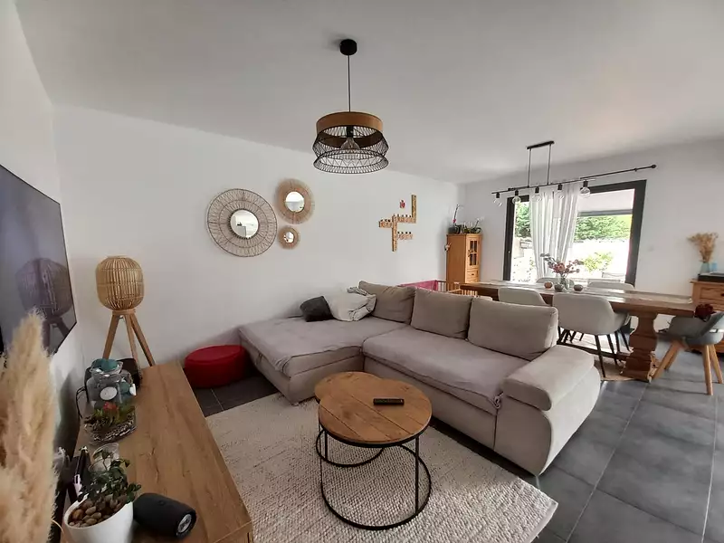 Maison, 105,6 m²