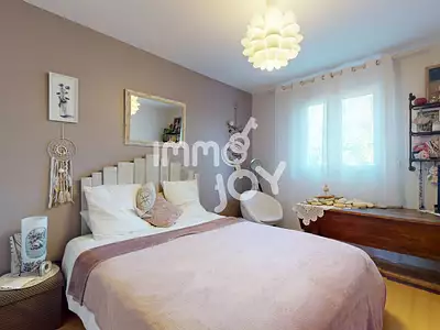 Maison, 197 m²