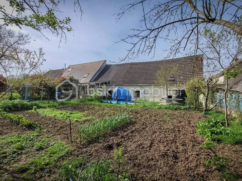 Maison, 177 m²