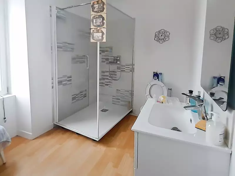 Immeuble, 37 m²