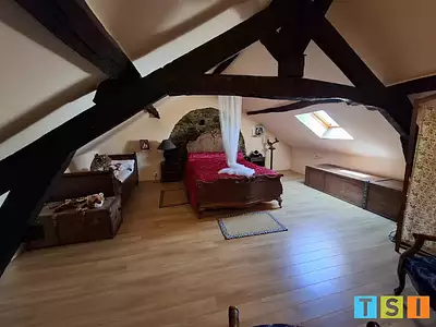 Maison, 270 m²