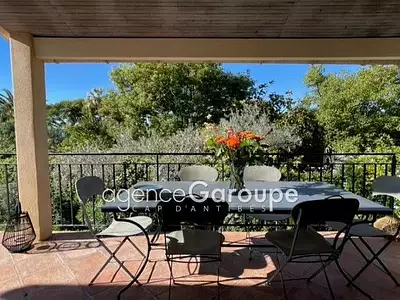 Maison, 280 m²