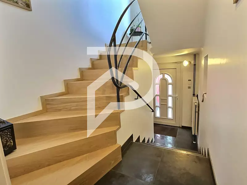 Maison, 164 m²