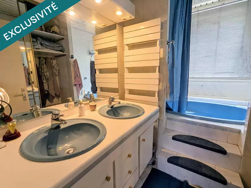Maison, 146 m²