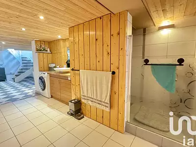 Maison, 204 m²