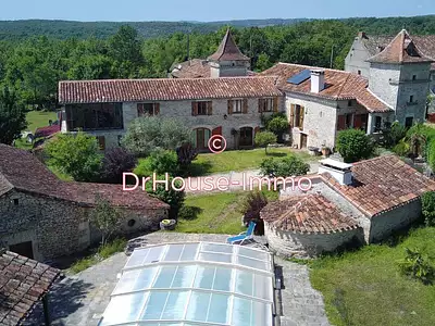 Maison, 280 m²