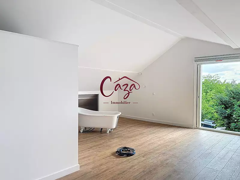 Maison, 169 m²