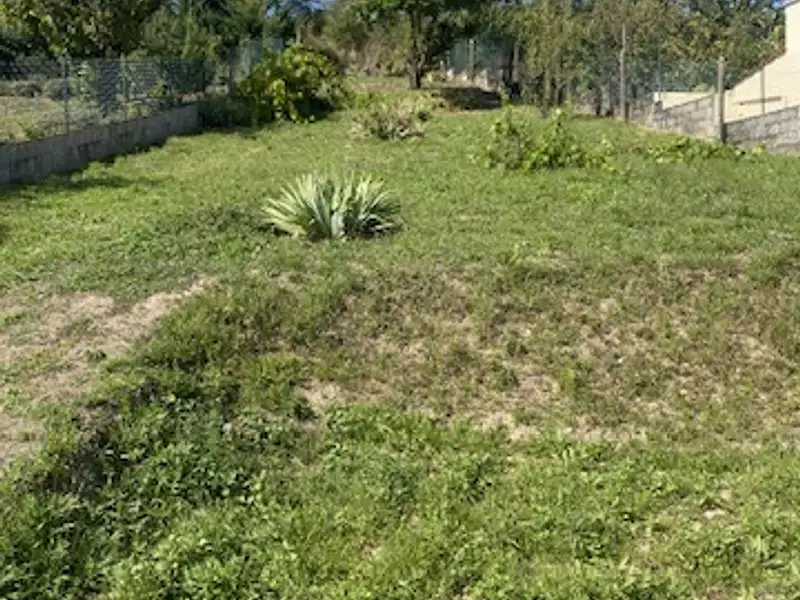 Terrain, 537 m²