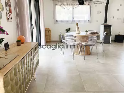 Maison, 130 m²