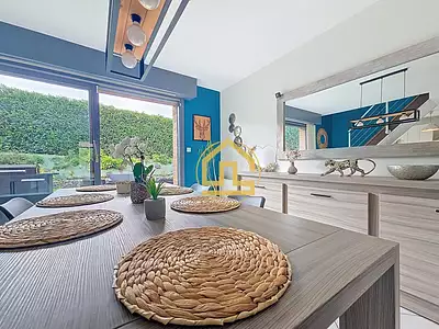 Maison, 160,6 m²