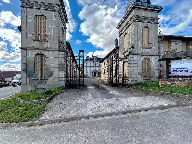 Maison, 250 m²