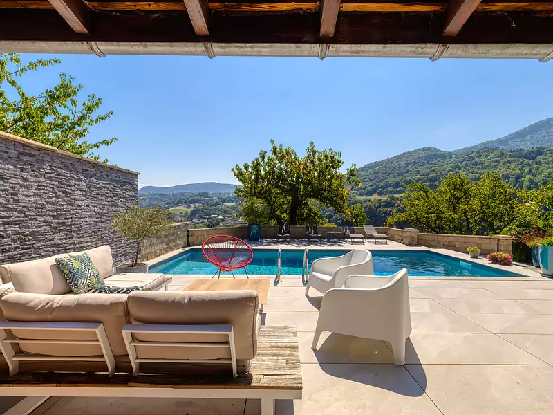 Maison, 243 m²