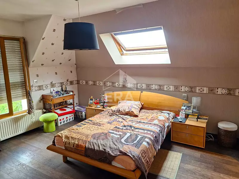 Maison, 230 m²
