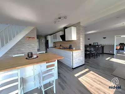Maison, 170 m²