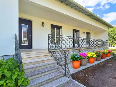 Maison, 170 m²