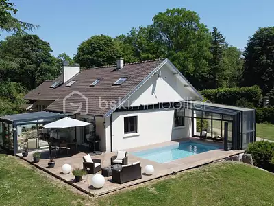 Maison, 263 m²