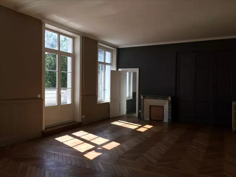 Appartement, 200 m²