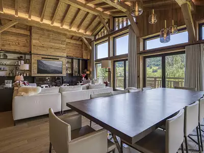 Maison, 596,41 m²