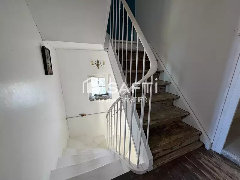 Maison, 177 m²