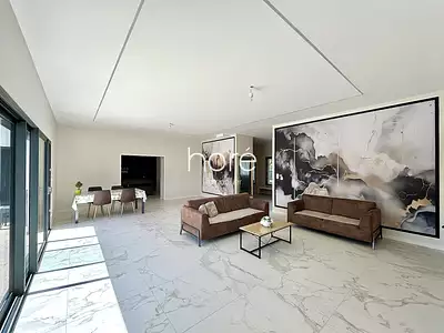 Maison, 213 m²