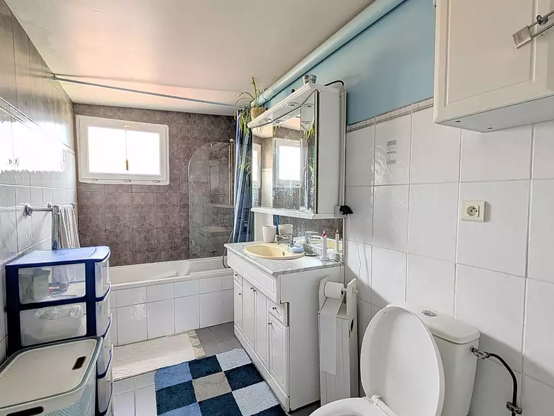 Maison, 160 m²