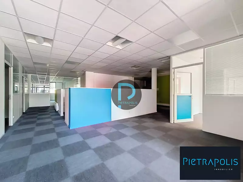Divers, 371 m²