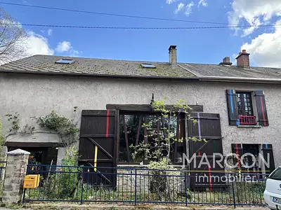 Maison, 225 m²