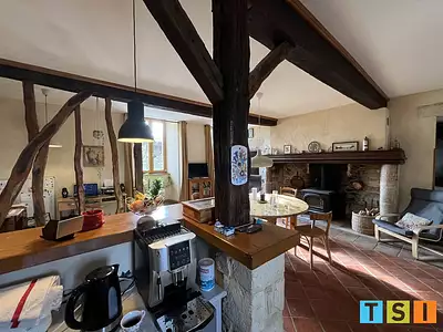 Maison, 270 m²