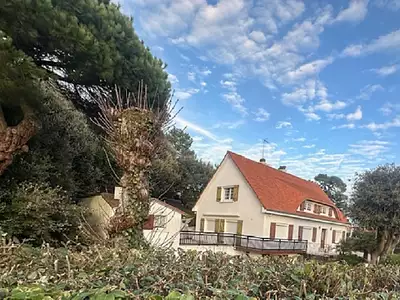 Maison, 270 m²