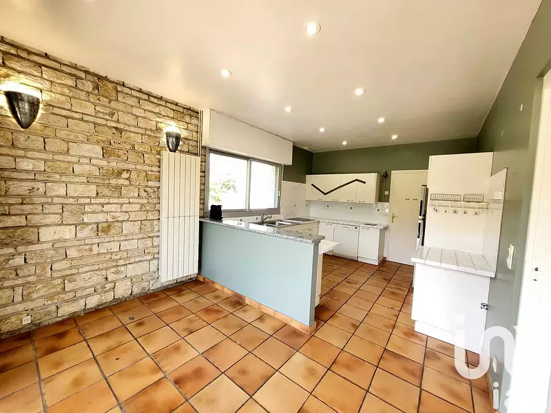 Maison, 265 m²
