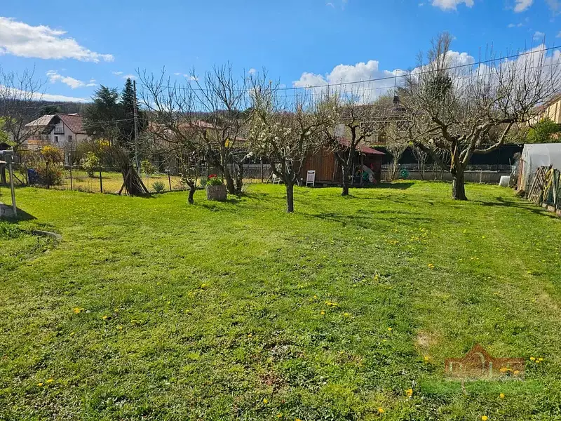 Terrain, 577 m²