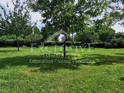 Terrain, 1 000 m²