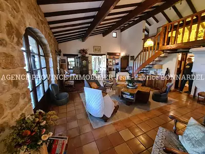 Maison, 184 m²