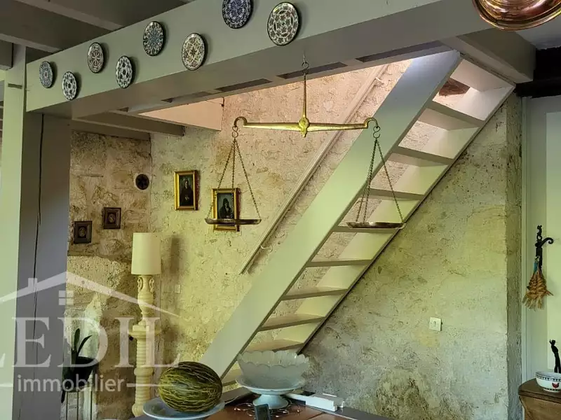 Maison, 230 m²