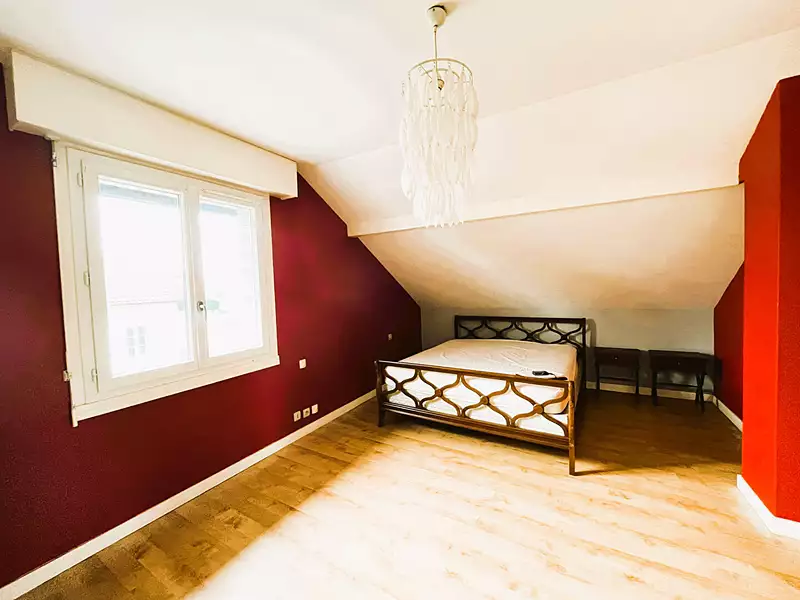 Maison, 99 m²