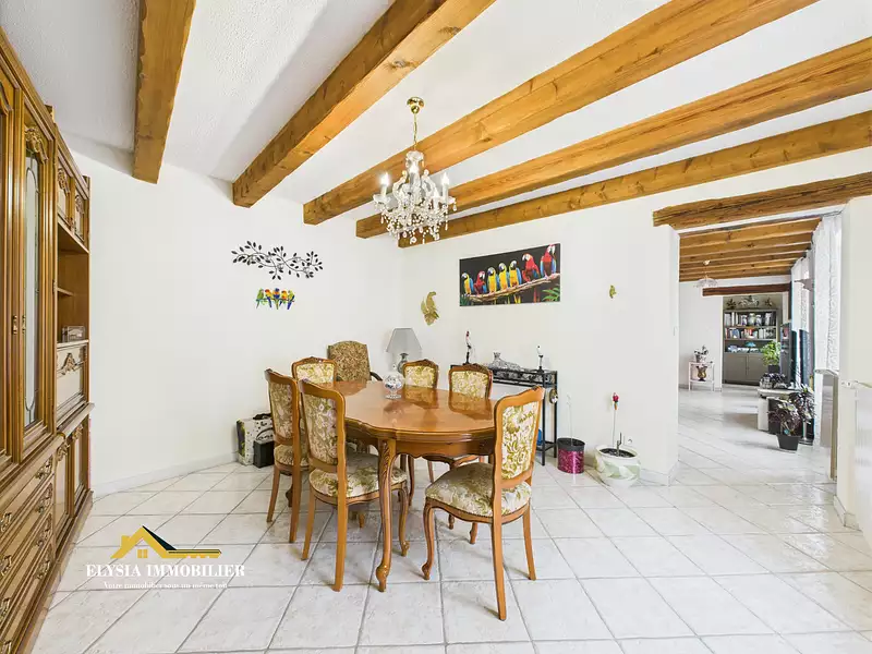 Maison, 147 m²