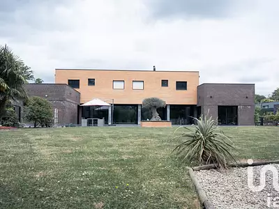 Maison, 350 m²