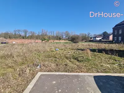 Terrain, 710 m²