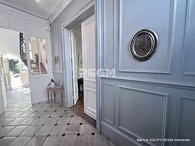 Maison, 290 m²