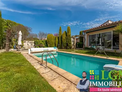 Maison, 181 m²