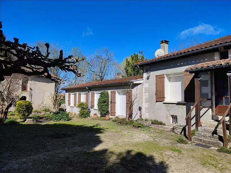 Maison, 138 m²