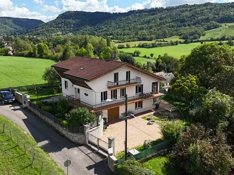 Maison, 211 m²