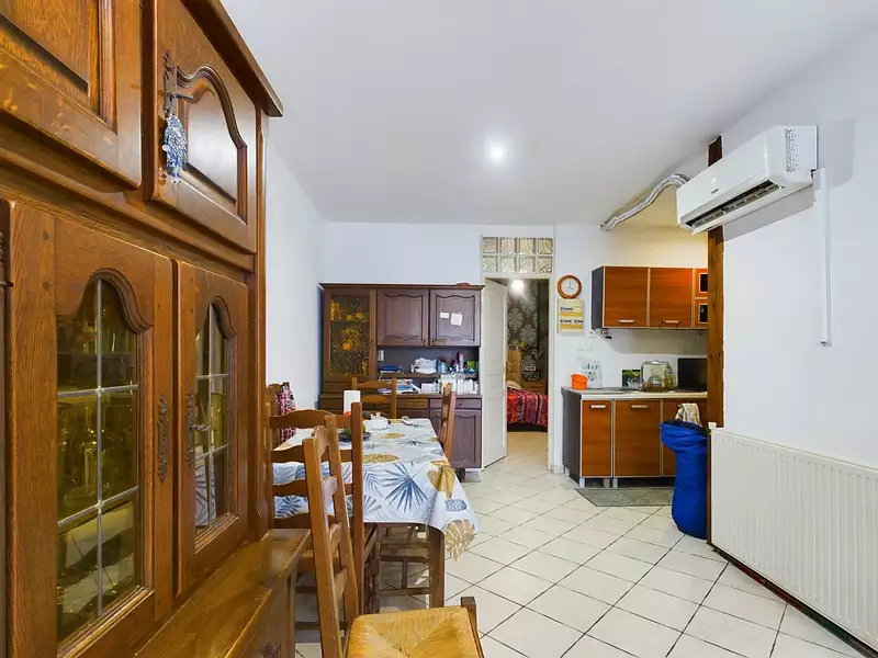 Maison, 169 m²